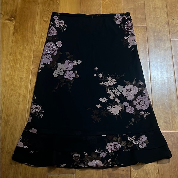 Zero Zero Dresses & Skirts - Vintage Zero Zero Y2K Floral Black Midi Skirt Size L 90’’s Whimsigoth Grunge